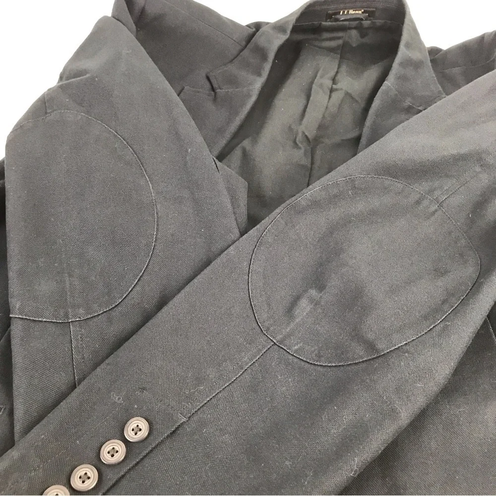 L.L. Bean Men's Navy Blazer Sport Coat